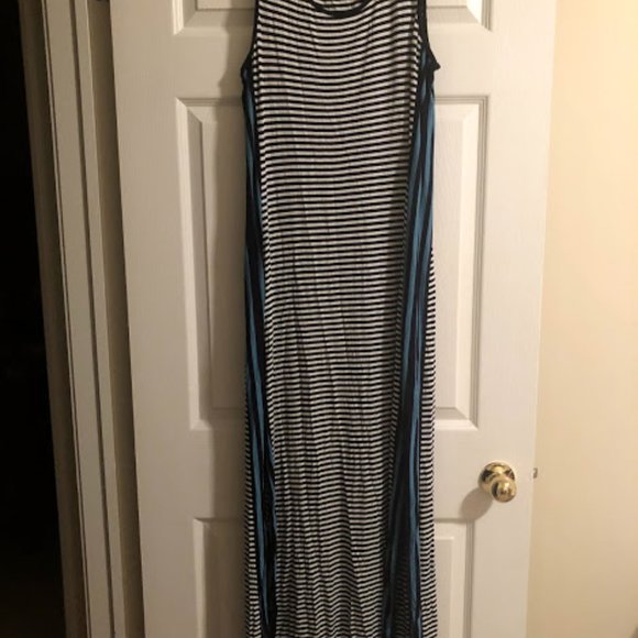 Nordstrom Rack Maxi Dress - Picture 4 of 4